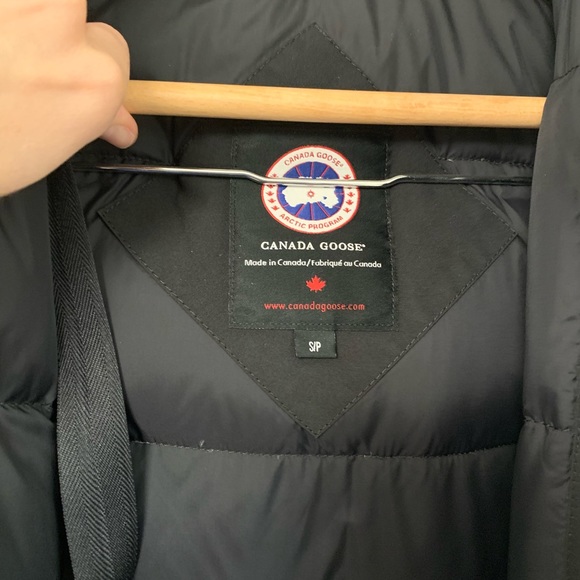 Canada Goose Black Parka with Fur Trim - Picture 6 of 11